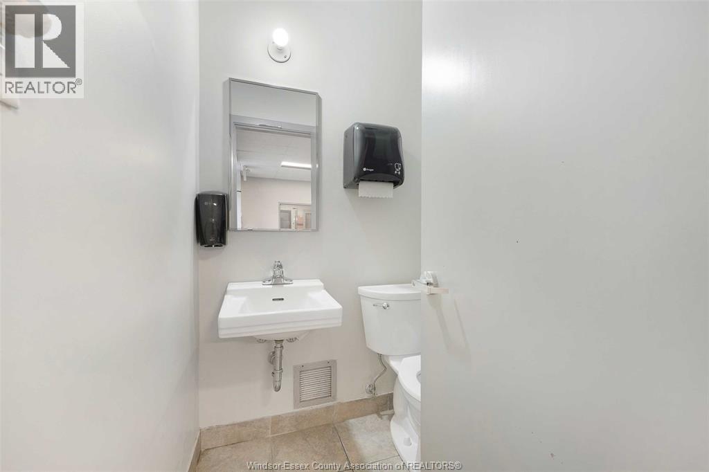 1225 Mcdougall, Windsor, Ontario  N8X 3M6 - Photo 47 - 26015520