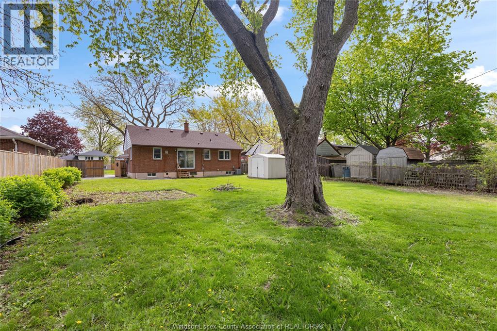 221 Grace Road, Tecumseh, Ontario  N8N 2G6 - Photo 26 - 26015794