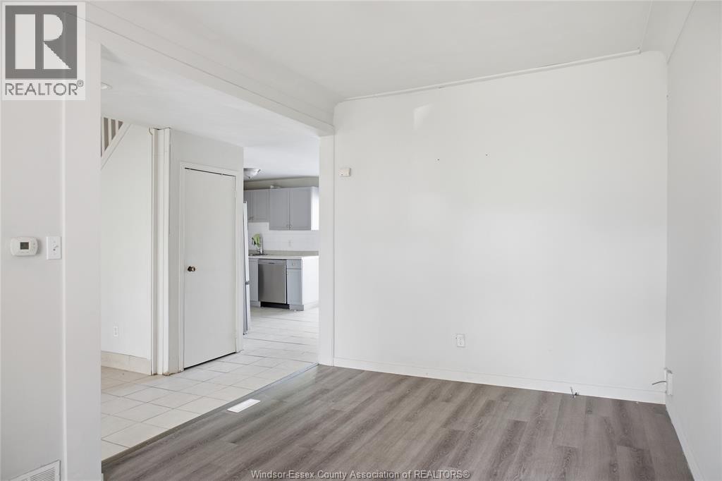 977 Gladstone, Windsor, Ontario  N9A 2R5 - Photo 11 - 26015777
