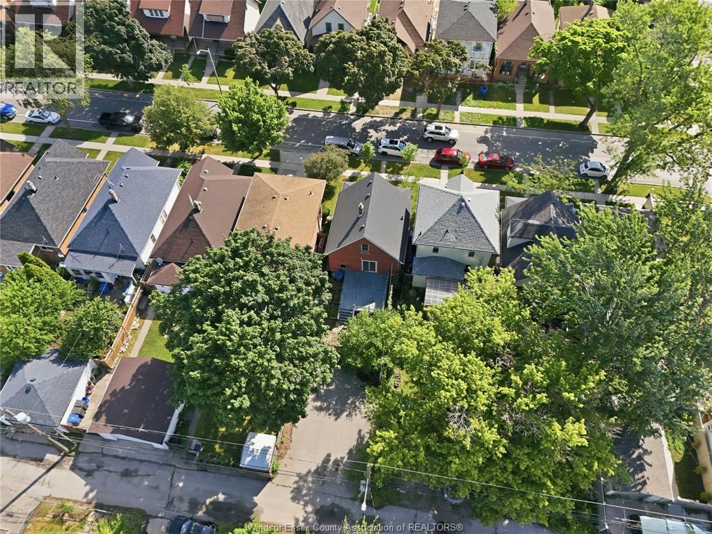 977 Gladstone, Windsor, Ontario  N9A 2R5 - Photo 34 - 26015777