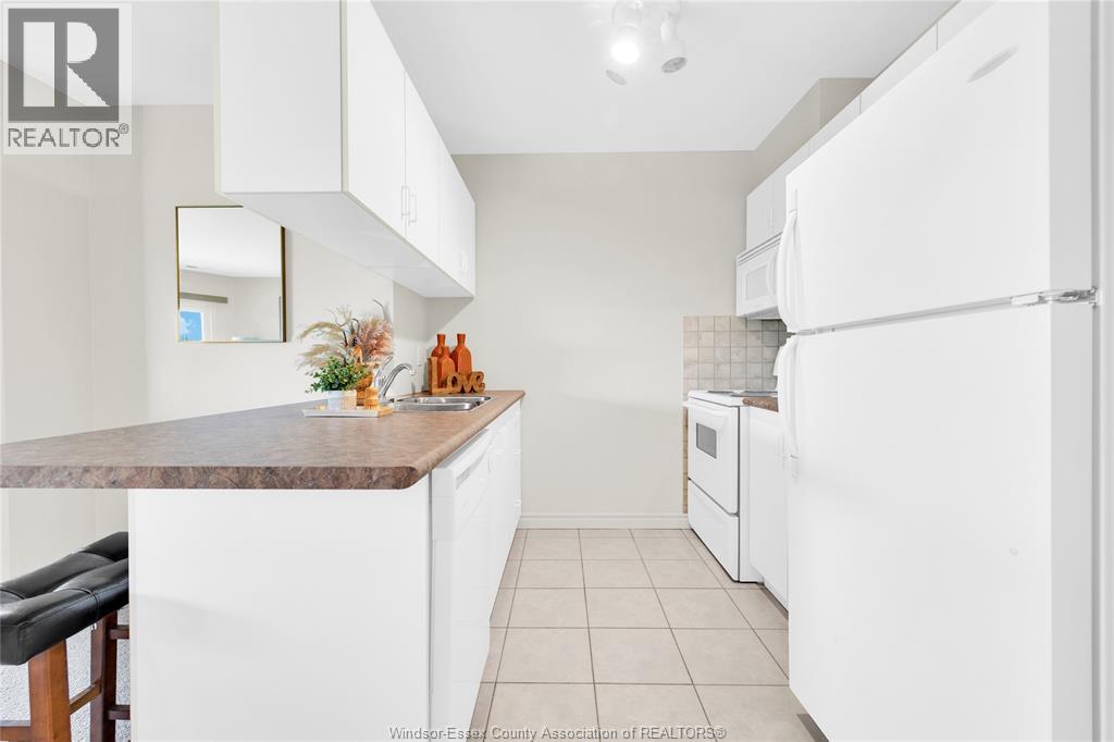 1390 Lauzon Rd. Unit# 318, Windsor, Ontario  N8S 3N1 - Photo 11 - 26015627