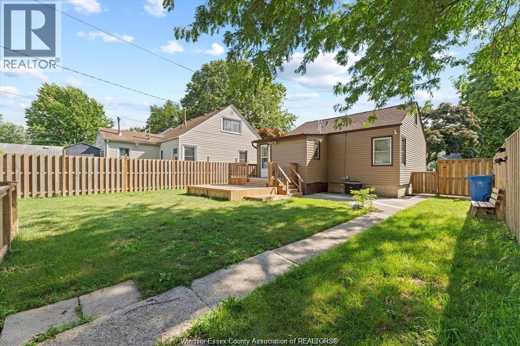 1904 Westcott, Windsor, Ontario  N8W 4K4 - Photo 22 - 26015804