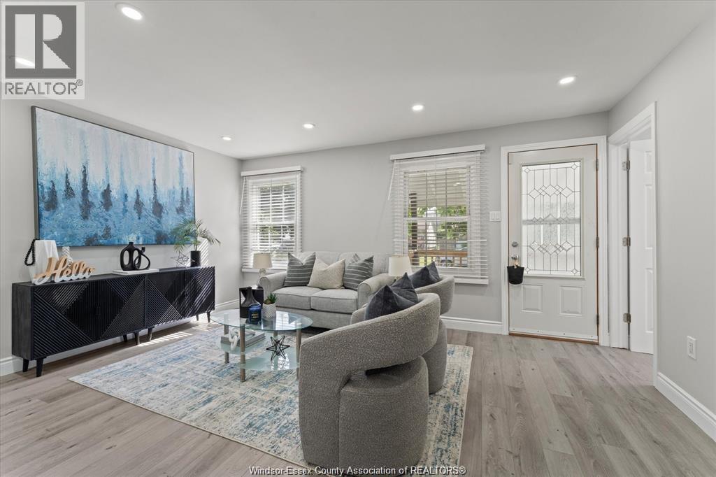 1904 Westcott, Windsor, Ontario  N8W 4K4 - Photo 6 - 26015804