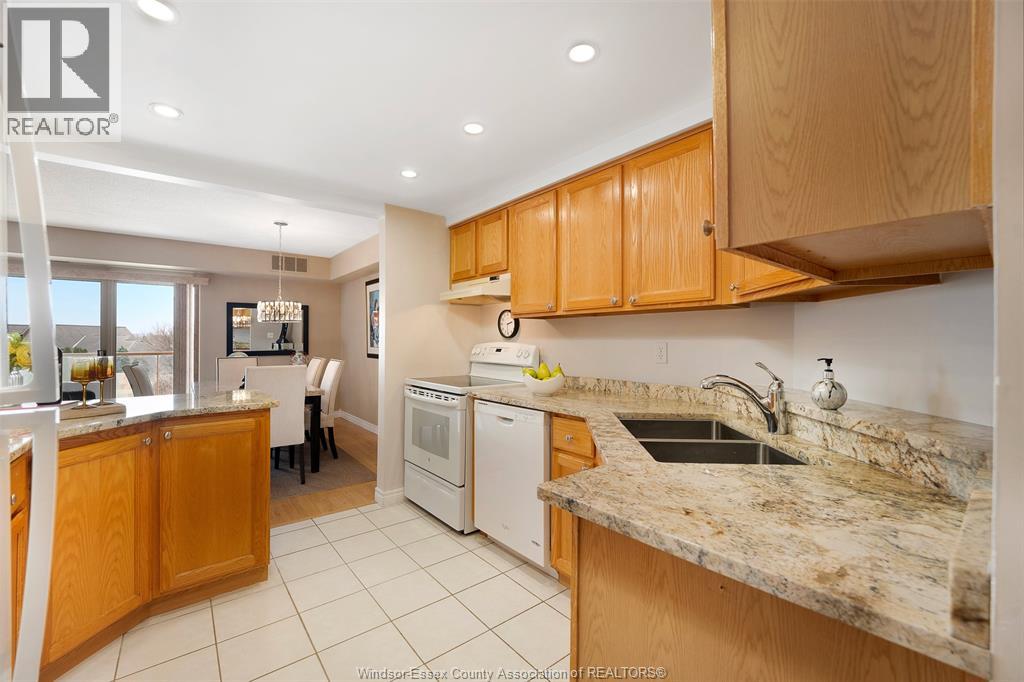 310 Village Grove Drive Unit# 315, Tecumseh, Ontario  N8N 4X7 - Photo 16 - 26015796