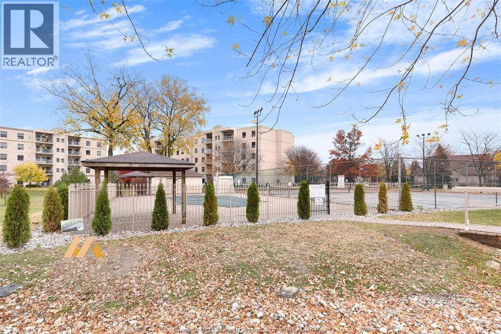 310 Village Grove Drive Unit# 315, Tecumseh, Ontario  N8N 4X7 - Photo 42 - 26015796