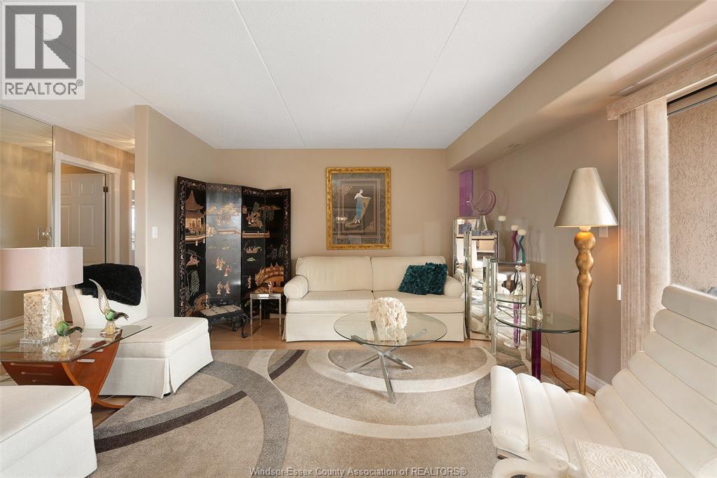 310 Village Grove Drive Unit# 315, Tecumseh, Ontario  N8N 4X7 - Photo 7 - 26015796