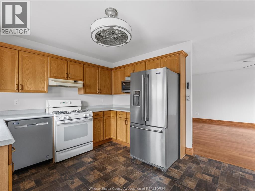 1553 Blairwood Crescent, Windsor, Ontario  N8W 5M6 - Photo 10 - 26015747
