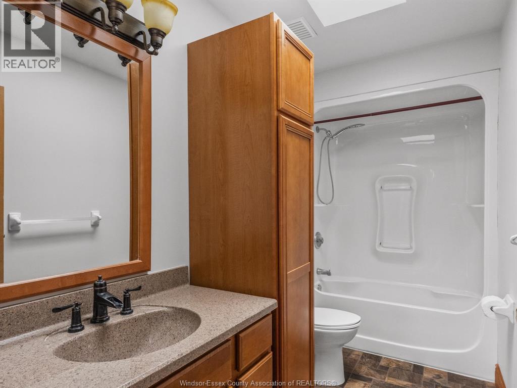 1553 Blairwood Crescent, Windsor, Ontario  N8W 5M6 - Photo 19 - 26015747