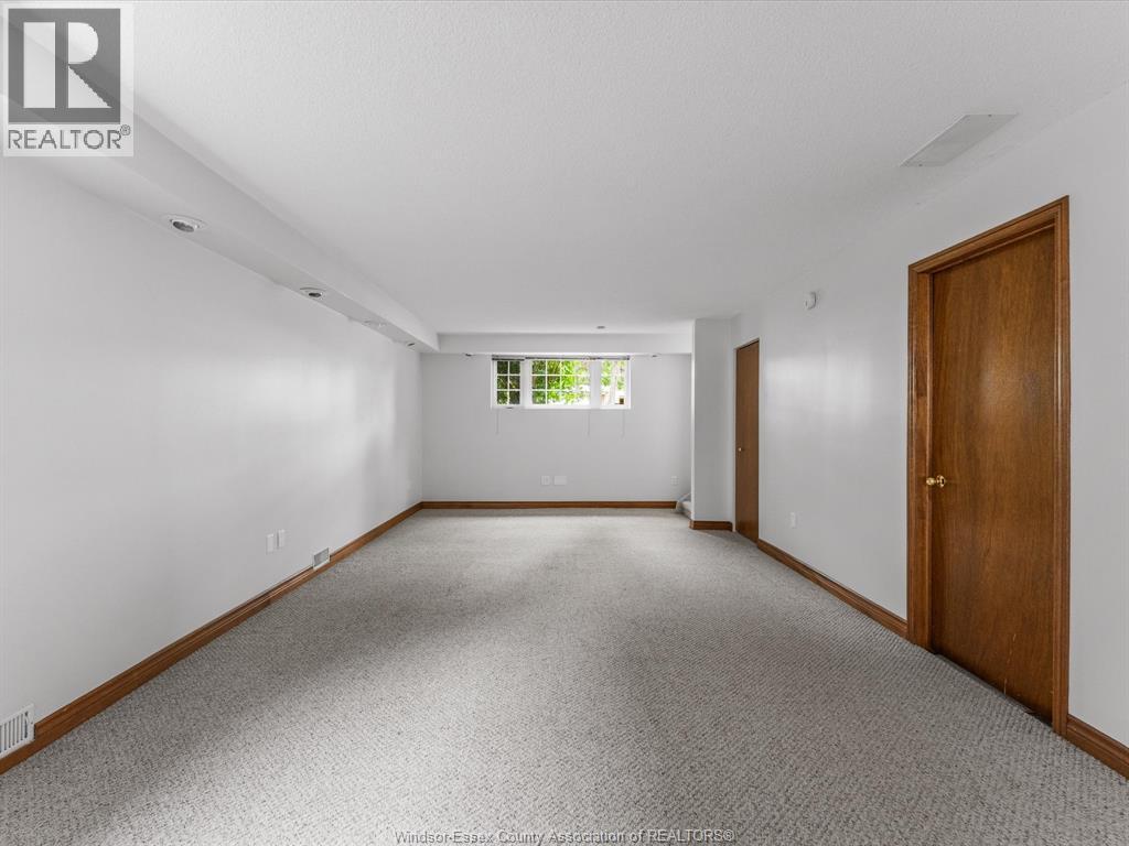 1553 Blairwood Crescent, Windsor, Ontario  N8W 5M6 - Photo 26 - 26015747