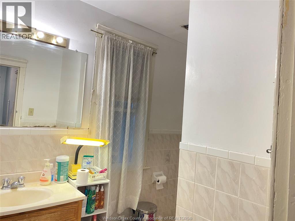 876 Dougall Avenue, Windsor, Ontario  N9A 4R1 - Photo 4 - 26015762