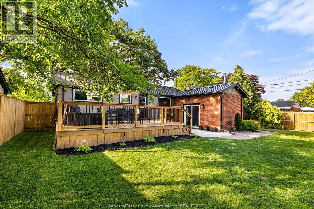 2 Summer Court, Windsor, Ontario  N9E 1R1 - Photo 37 - 26015825