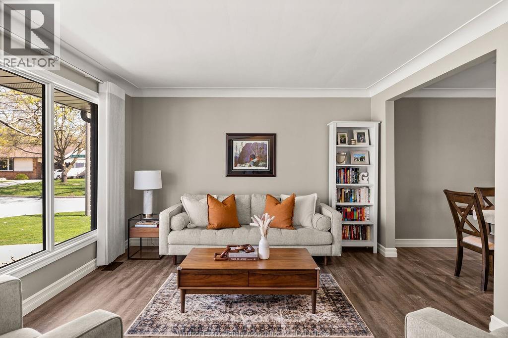 2 Summer Court, Windsor, Ontario  N9E 1R1 - Photo 6 - 26015825