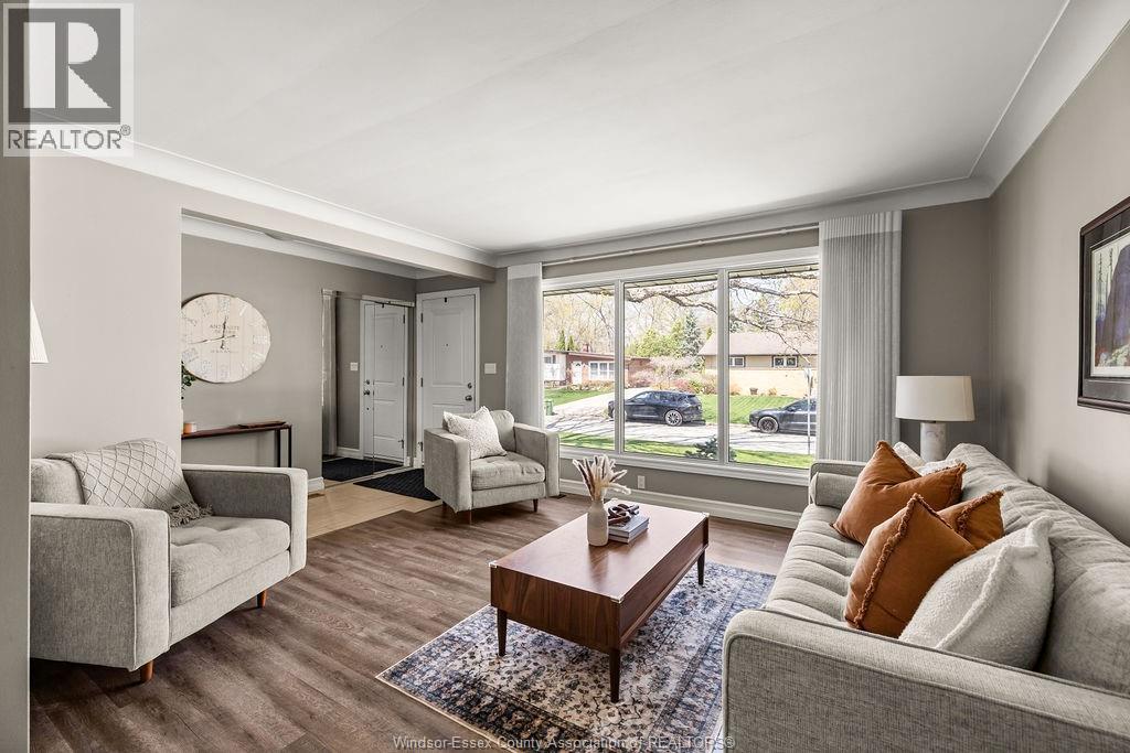 2 Summer Court, Windsor, Ontario  N9E 1R1 - Photo 8 - 26015825