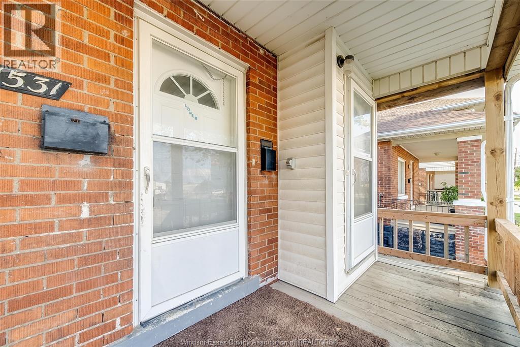 1531 Windsor Avenue, Windsor, Ontario  N8X 3M3 - Photo 3 - 26015710