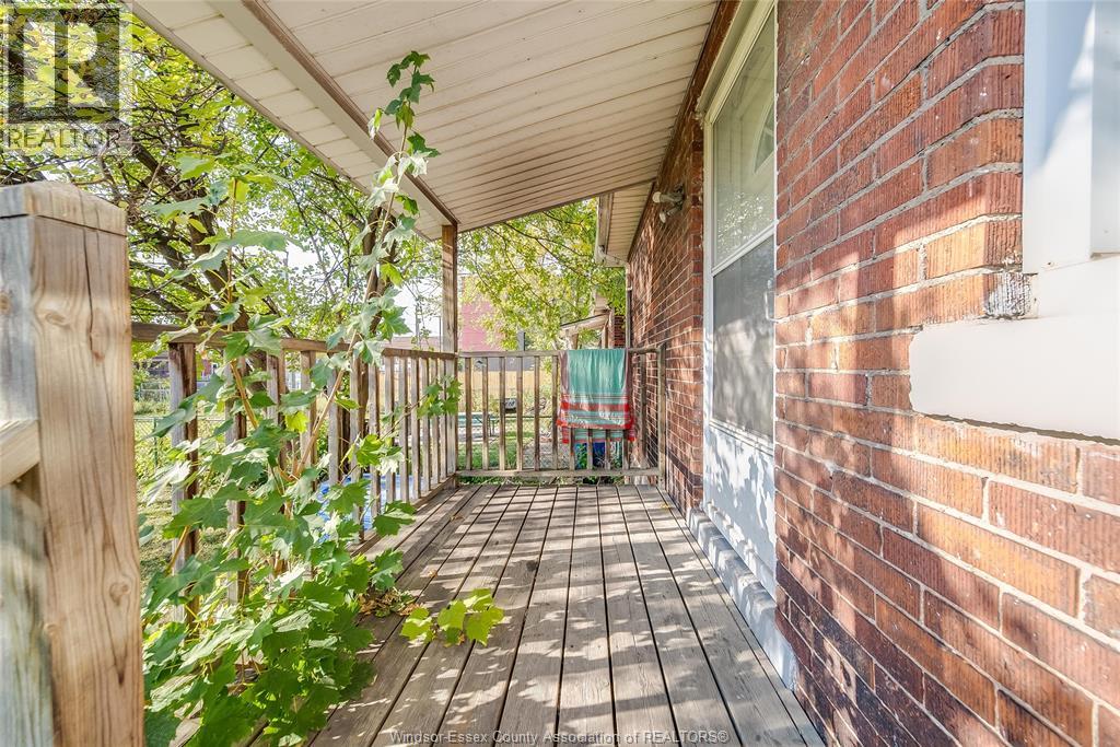 1531 Windsor Avenue, Windsor, Ontario  N8X 3M3 - Photo 4 - 26015711