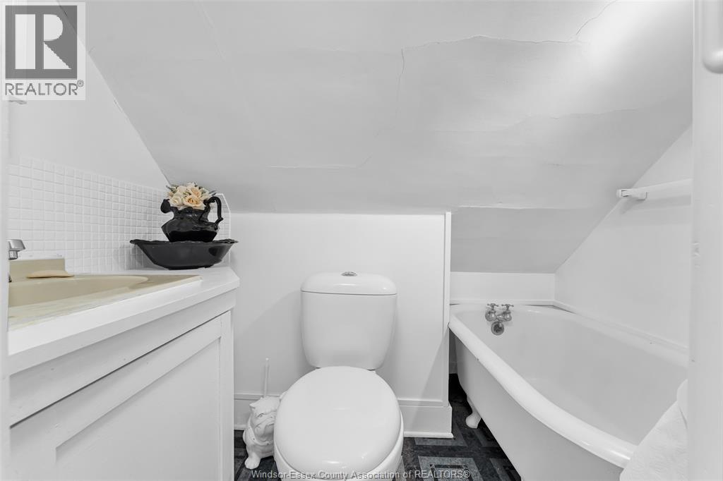 2342 Westcott, Windsor, Ontario  N8W 4K7 - Photo 26 - 26015832