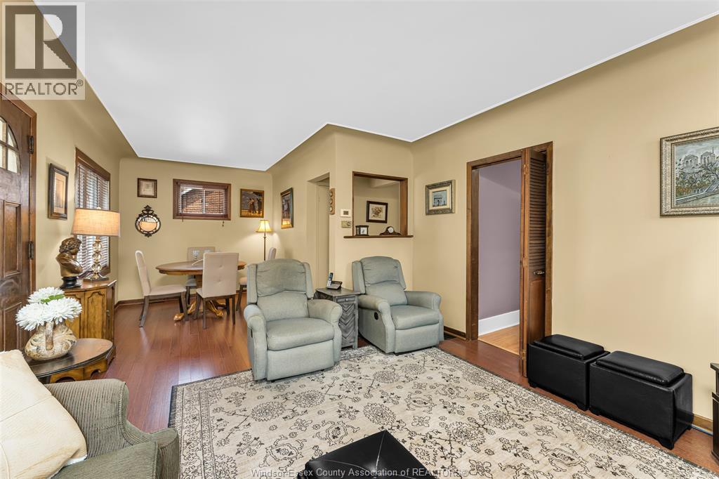 2342 Westcott, Windsor, Ontario  N8W 4K7 - Photo 9 - 26015832