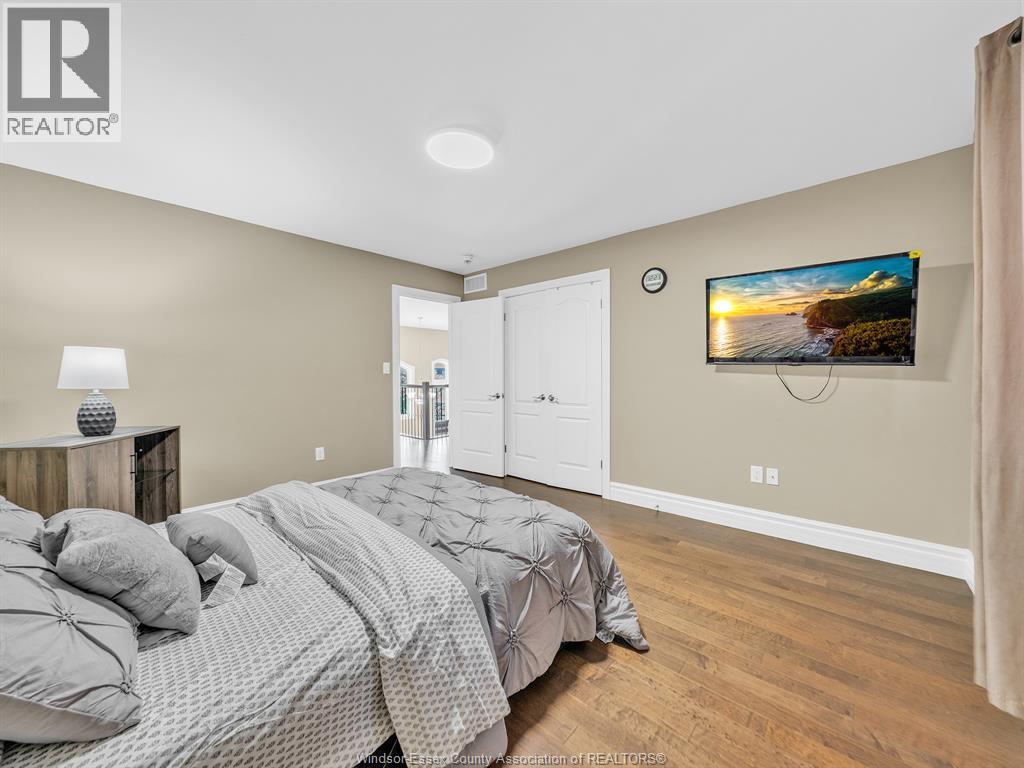 3000 Mcrobbie Crescent, Windsor, Ontario  N8R 0B1 - Photo 12 - 26015823