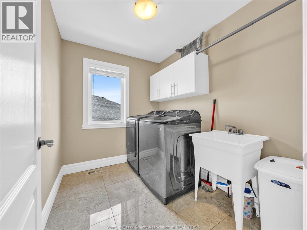 3000 Mcrobbie Crescent, Windsor, Ontario  N8R 0B1 - Photo 13 - 26015823