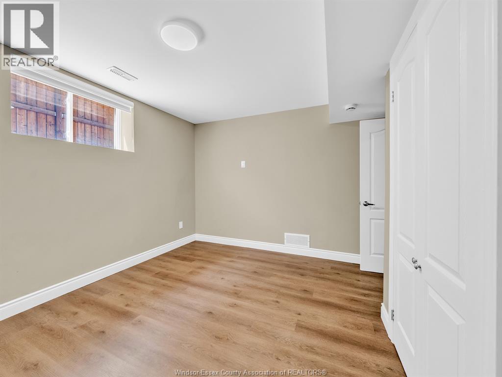 3000 Mcrobbie Crescent, Windsor, Ontario  N8R 0B1 - Photo 43 - 26015823
