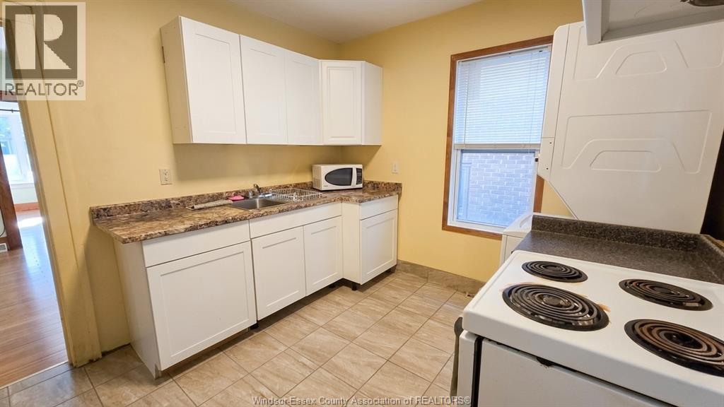 721-723 Campbell Avenue, Windsor, Ontario  N9B 2H6 - Photo 10 - 26015740
