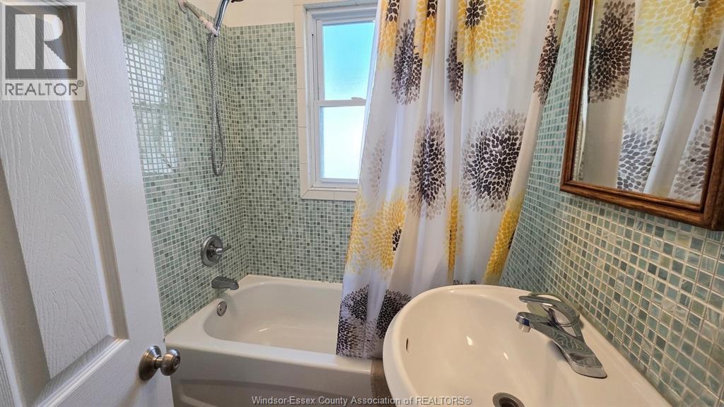 721-723 Campbell Avenue, Windsor, Ontario  N9B 2H6 - Photo 12 - 26015740