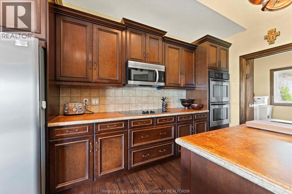 412 County Rd 2, Lakeshore, Ontario  N0R 1A0 - Photo 13 - 26015848