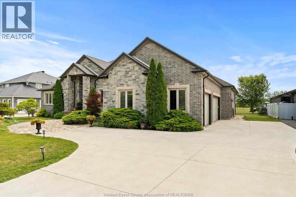 412 County Rd 2, Lakeshore, Ontario  N0R 1A0 - Photo 3 - 26015848