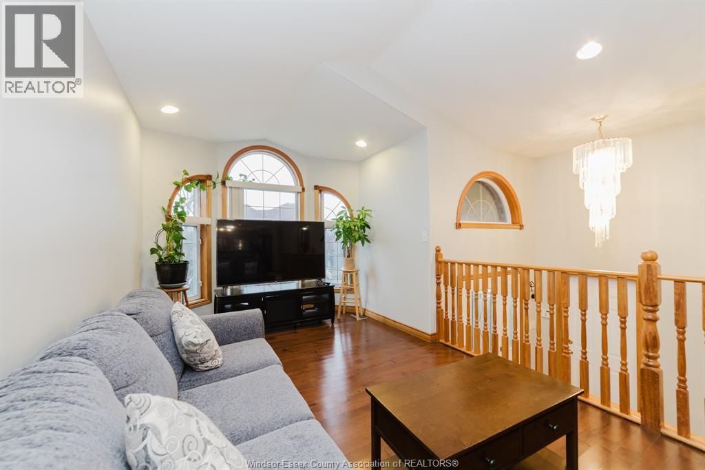 4821 Juliet Crescent, Windsor, Ontario  N9G 3A6 - Photo 8 - 26015821