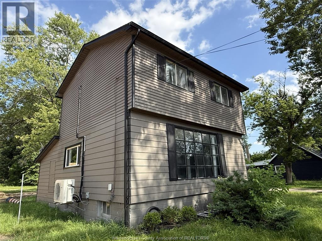 4641 Malden Road, Windsor, Ontario  N9E 3T4 - Photo 1 - 26015805