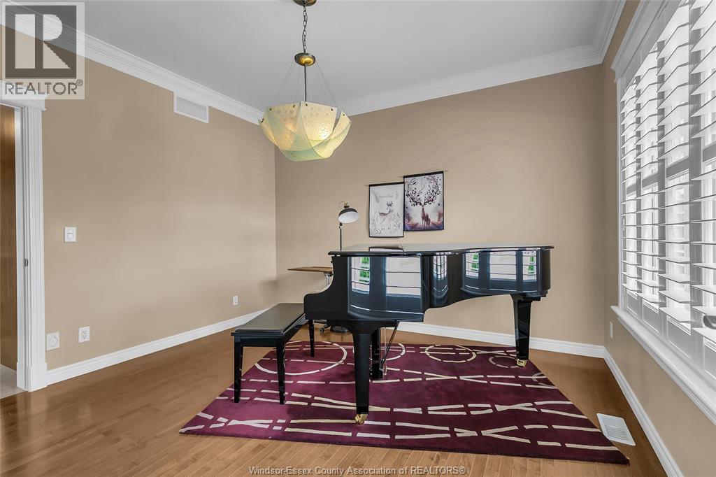 2259 St. Patrick's, Windsor, Ontario  N9B 3Y4 - Photo 4 - 26015860