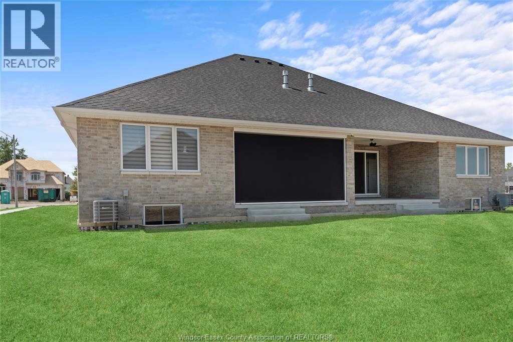 73 Belleview Drive, Cottam, Ontario  N0R 1B0 - Photo 30 - 26015852