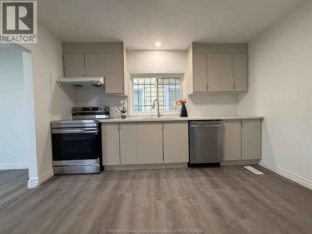 941 Cataraqui, Windsor, Ontario  N9A 3P7 - Photo 16 - 26015843