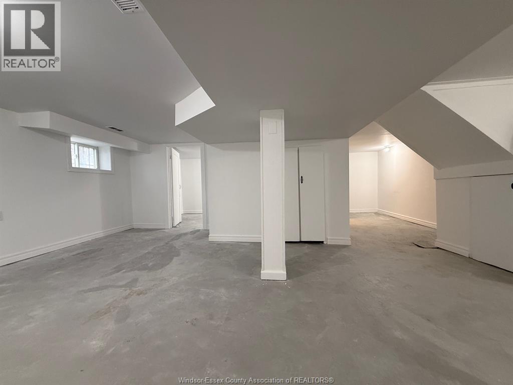 941 Cataraqui, Windsor, Ontario  N9A 3P7 - Photo 36 - 26015843