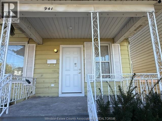 941 Cataraqui, Windsor, Ontario  N9A 3P7 - Photo 6 - 26015843