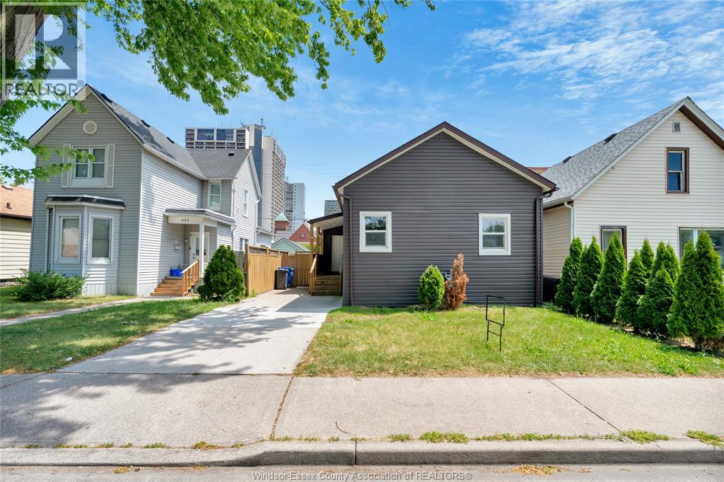 442 CHURCH, Windsor, Ontario