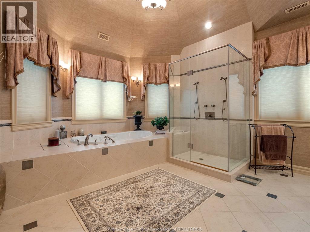 318 Crystal Bay Drive, Amherstburg, Ontario  N9V 4A6 - Photo 18 - 26015875