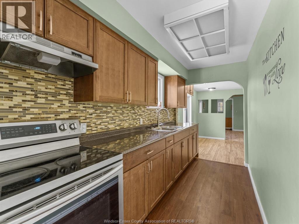 2509 Alexis Road, Windsor, Ontario  N9J 1Y3 - Photo 13 - 26015869