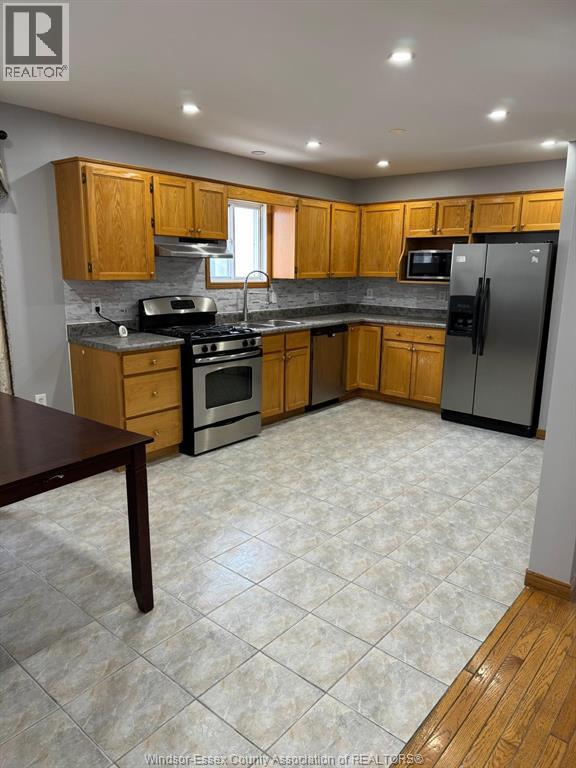 2643 Carissa Unit# Upper, Windsor, Ontario  N8R 2J9 - Photo 4 - 26015826