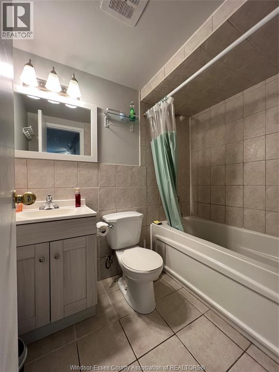 6563 Thornberry, Windsor, Ontario  N8T 3A6 - Photo 16 - 26015666