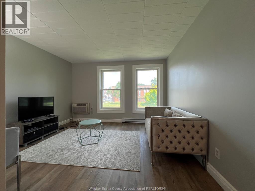 6563 Thornberry, Windsor, Ontario  N8T 3A6 - Photo 17 - 26015666