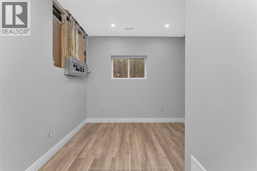 1525 Michigan Avenue, Lasalle, Ontario  N9J 2G7 - Photo 29 - 26015908