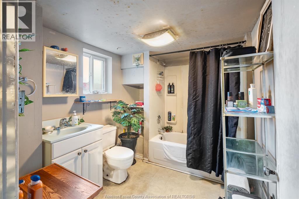 1441 Riverside Drive East, Windsor, Ontario  N9A 2T9 - Photo 23 - 26015760