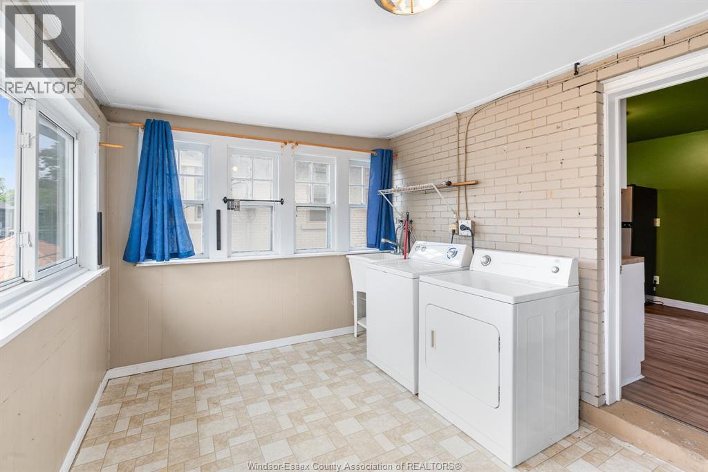 1441 Riverside Drive East, Windsor, Ontario  N9A 2T9 - Photo 33 - 26015760
