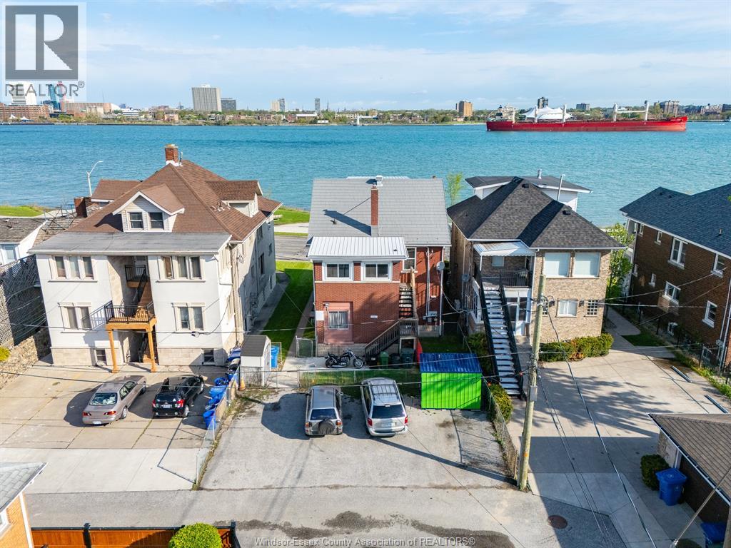 1441 Riverside Drive East, Windsor, Ontario  N9A 2T9 - Photo 5 - 26015760