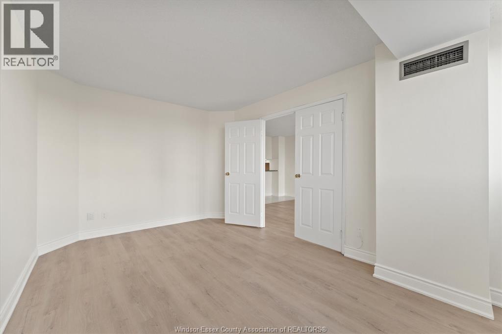 515 Riverside Drive West Unit# 507, Windsor, Ontario  N9A 7C3 - Photo 15 - 26015917