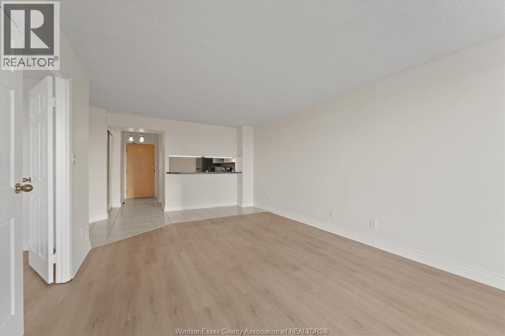 515 Riverside Drive West Unit# 507, Windsor, Ontario  N9A 7C3 - Photo 9 - 26015917