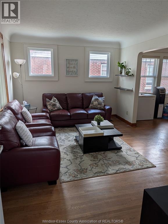 1868 Pillette, Windsor, Ontario  N8T 2P1 - Photo 2 - 26015881