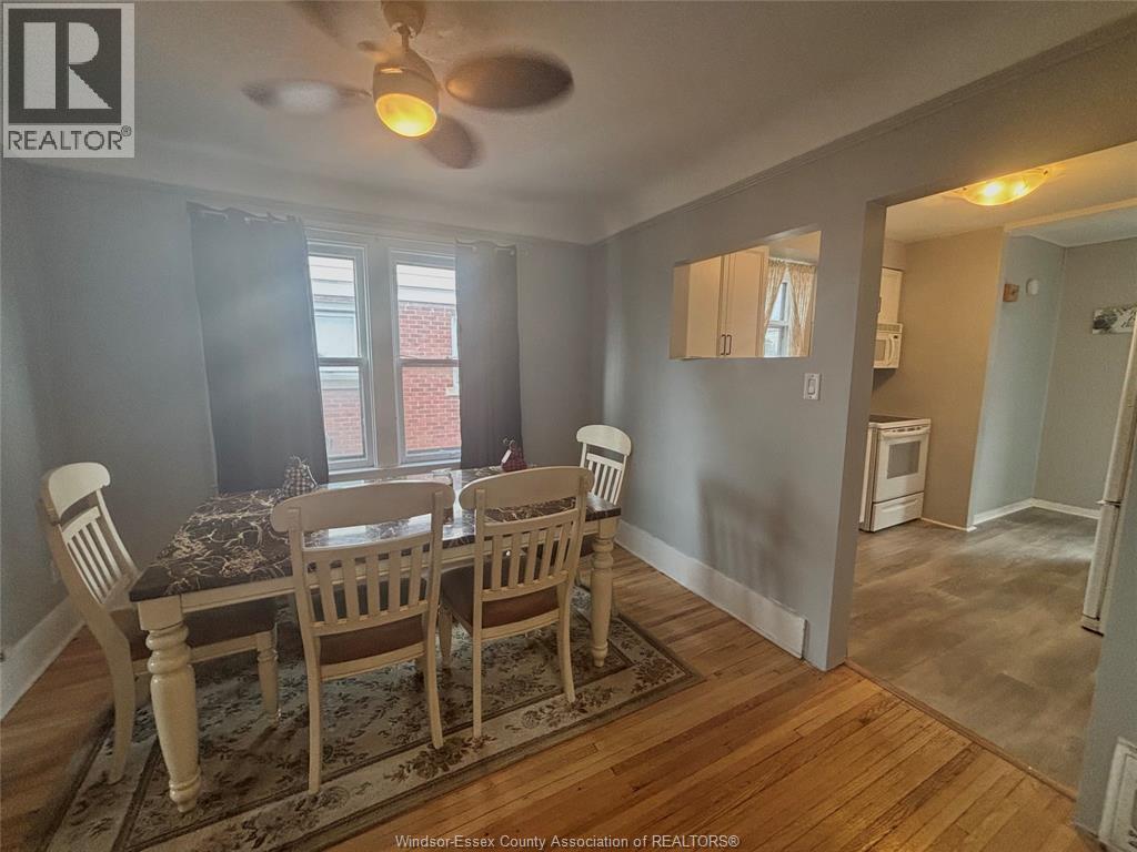 2322 Byng, Windsor, Ontario  N8W 3E5 - Photo 5 - 26015931