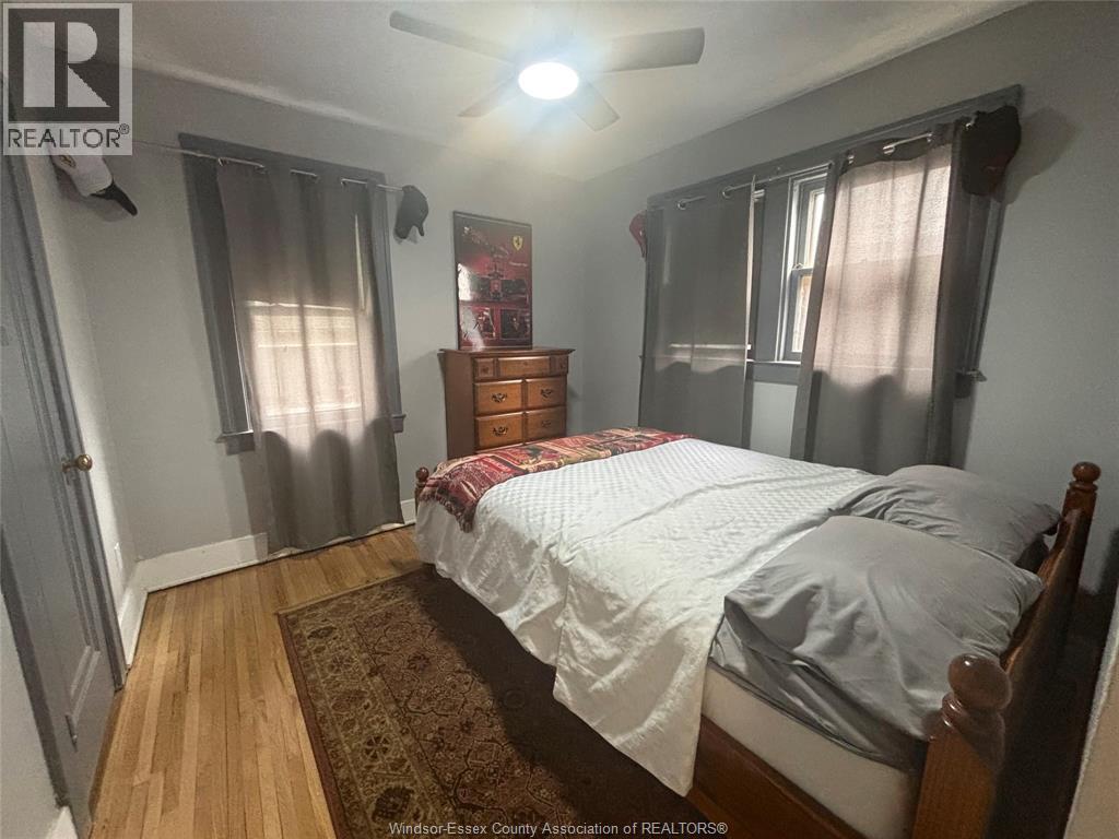 2322 Byng, Windsor, Ontario  N8W 3E5 - Photo 8 - 26015931